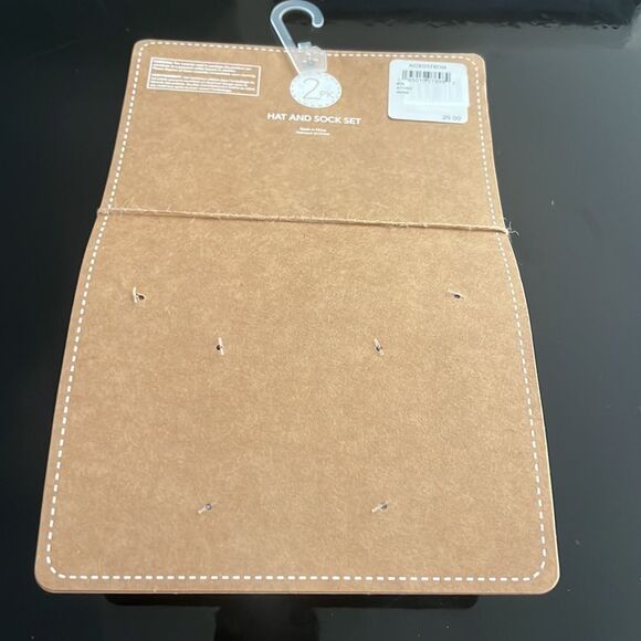 NWT LILA and JACK My first Thanksgiving Hat & socks - Picture 3 of 5